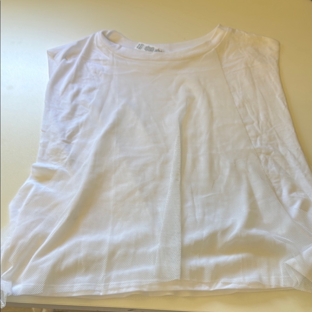 ALO Yoga White Crop Top